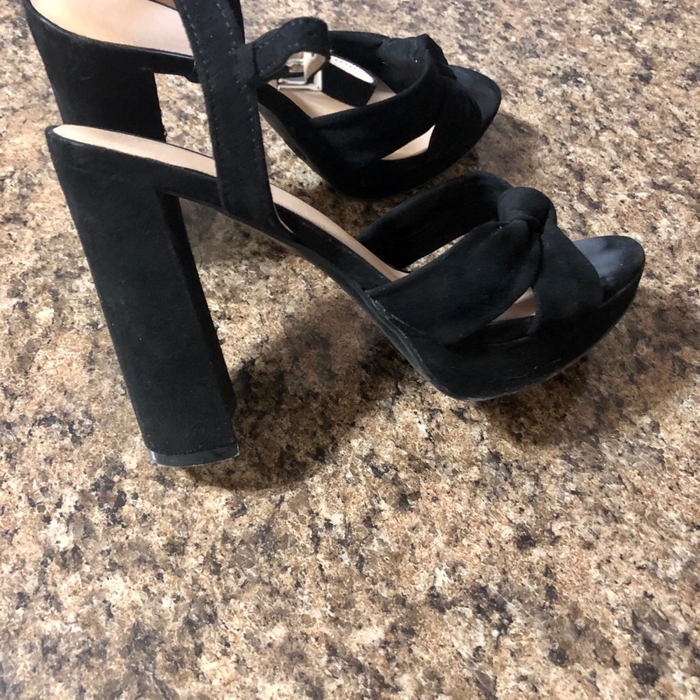 Mossimo  Heels - Picture 3 of 3